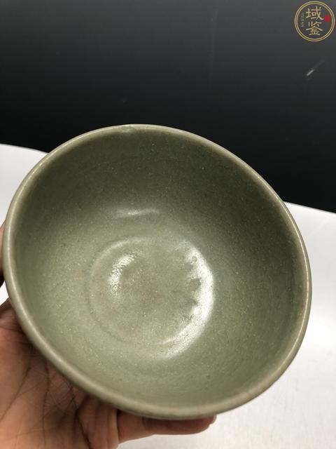 古玩陶瓷元末明初·青釉碗拍賣,當(dāng)前價格2700元