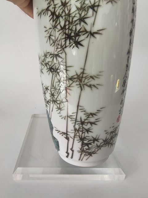 古玩陶瓷粉彩竹子花卉紋盤口瓶真品鑒賞圖