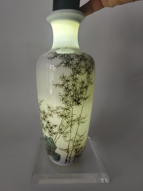 古玩陶瓷粉彩竹子花卉紋盤口瓶真品鑒賞圖