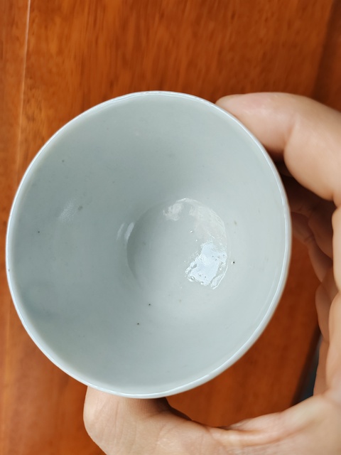 古玩陶瓷粉彩人物杯真品鑒賞圖