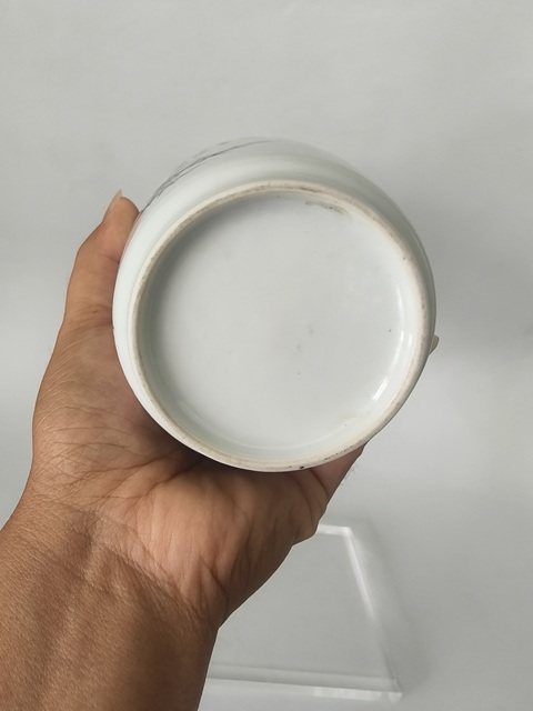 古玩陶瓷粉彩竹子花卉紋盤口瓶真品鑒賞圖