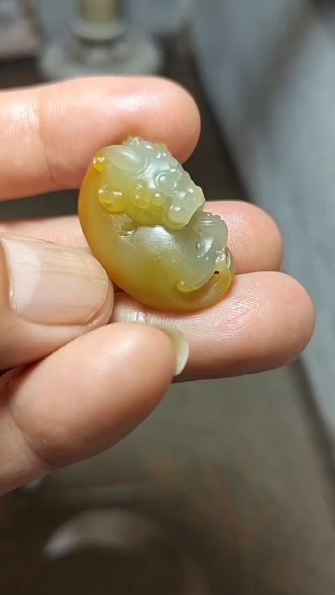 古玩玉器和田玉貔貅掛件真品鑒賞圖