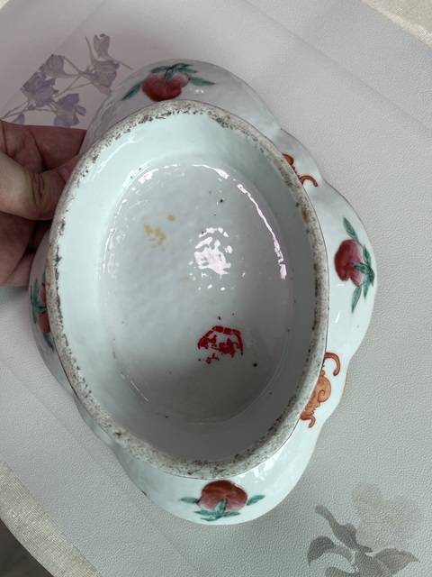 古玩陶瓷粉彩無(wú)雙譜人物貢盤(pán)真品鑒賞圖
