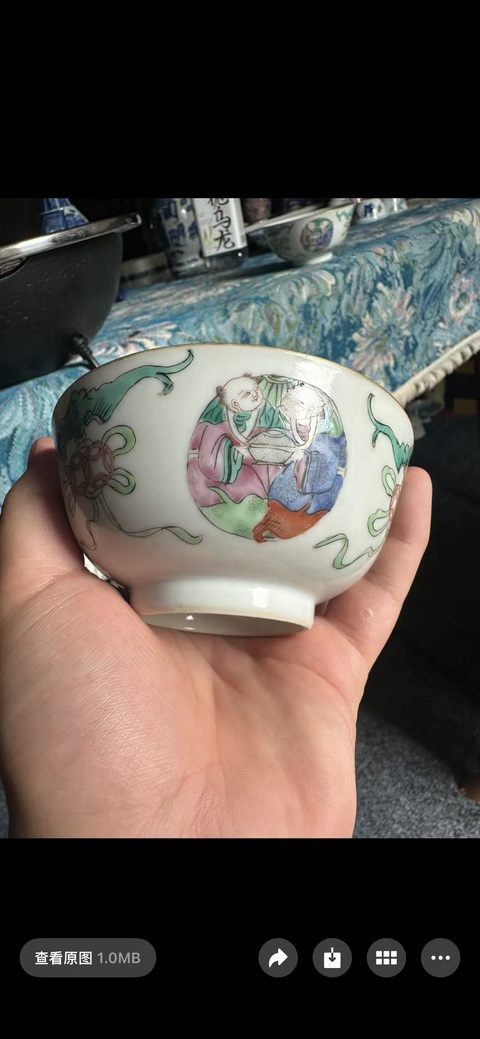 古玩陶瓷粉彩人物碗真品鑒賞圖