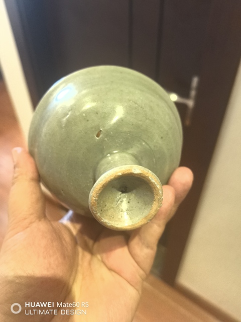 古玩陶瓷龍泉青瓷花卉紋高足碗拍賣,當前價格6666元