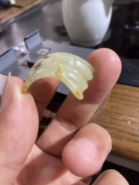 古玩玉器玉瓦型佩真品鑒賞圖
