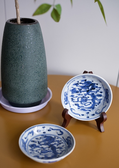 古玩陶瓷青花盤真品鑒賞圖