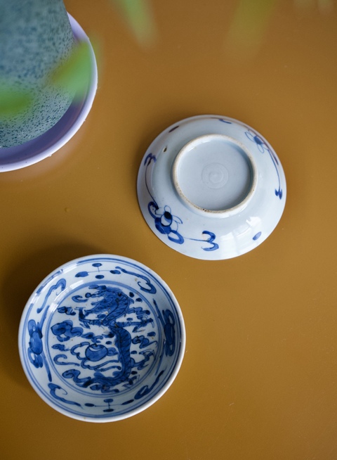 古玩陶瓷青花盤真品鑒賞圖