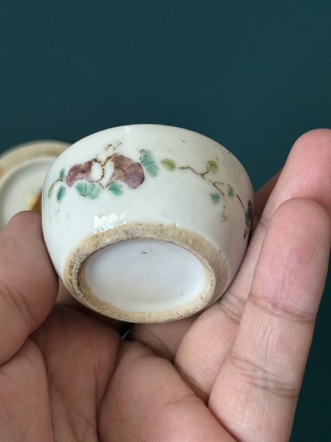 古玩陶瓷清·同治粉彩麒麟送子文房印泥盒拍賣，當前價格880元
