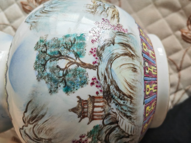 古玩陶瓷山水紋葫蘆瓶真品鑒賞圖