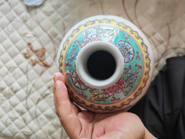 古玩陶瓷山水紋葫蘆瓶真品鑒賞圖