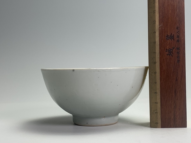 古玩陶瓷清康熙·白釉碗拍賣(mài),當(dāng)前價(jià)格336元