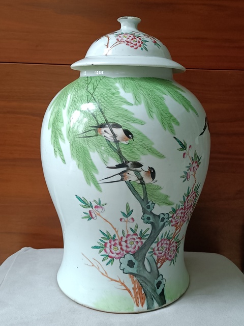 古玩陶瓷粉彩柳樹花鳥紋將軍罐真品鑒賞圖