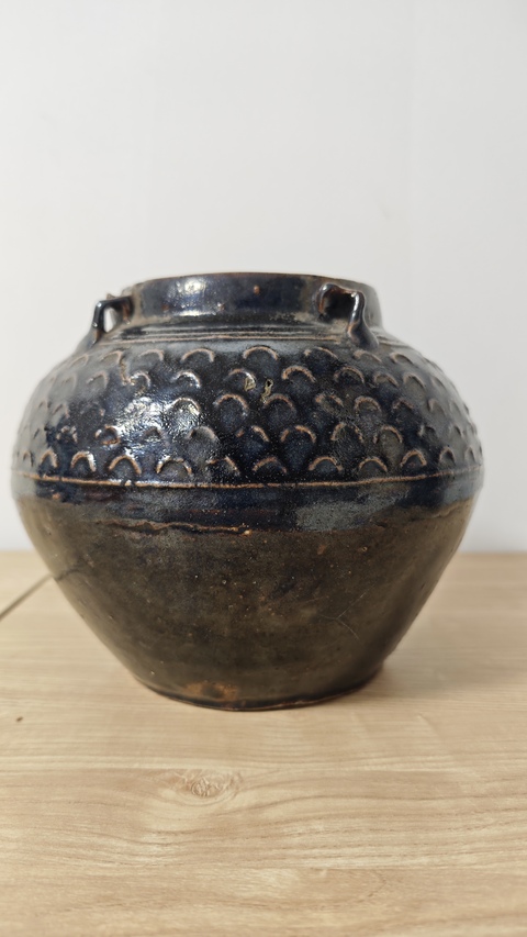 古玩陶瓷黑釉海水紋四系罐真品鑒賞圖