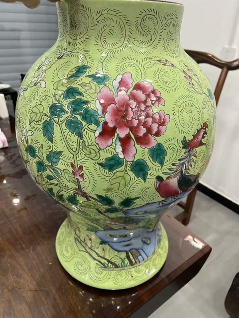 古玩陶瓷鳳凰牡丹紋粉彩將軍罐真品鑒賞圖