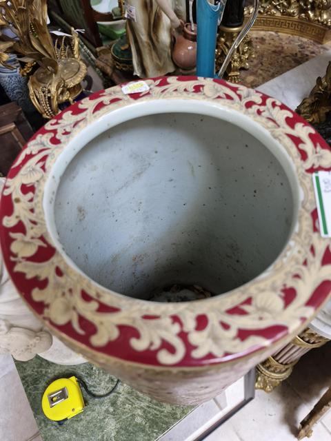 古玩陶瓷珊瑚紅描金花卉紋帽筒真品鑒賞圖