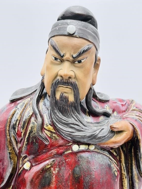古玩陶瓷石灣窯變關公造像真品鑒賞圖