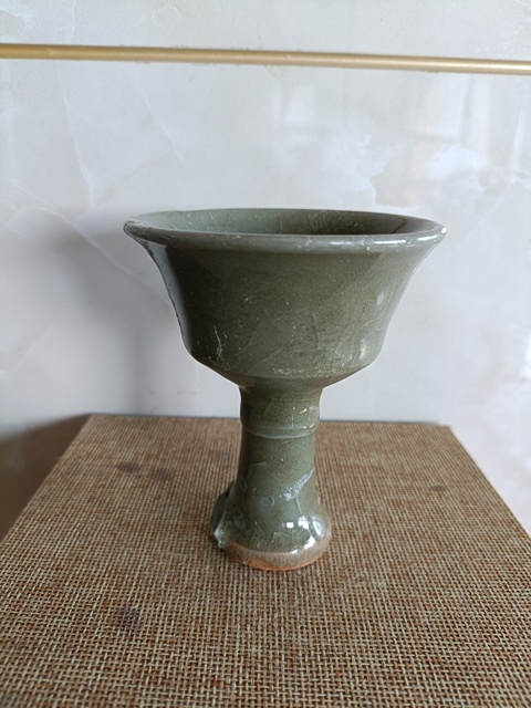 古玩陶瓷龍泉青瓷高足杯真品鑒賞圖