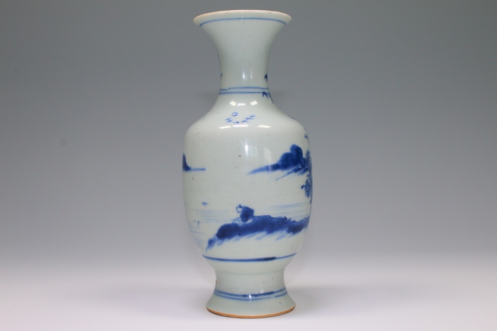 古玩陶瓷清雍正·青花山水風景圖撇口瓶拍賣,當前價格1884元