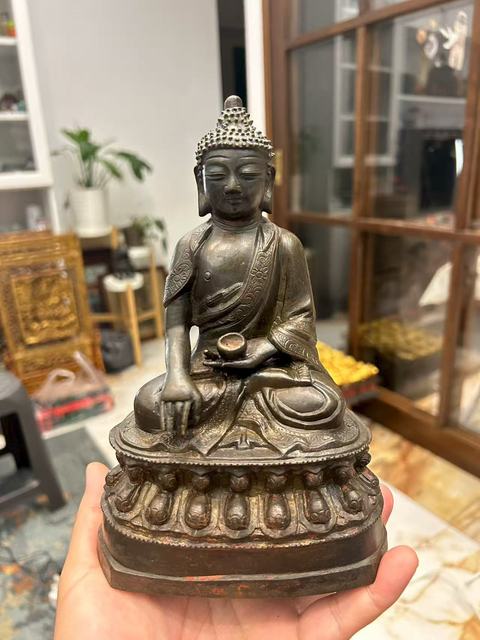 古玩銅器造像真品鑒賞圖