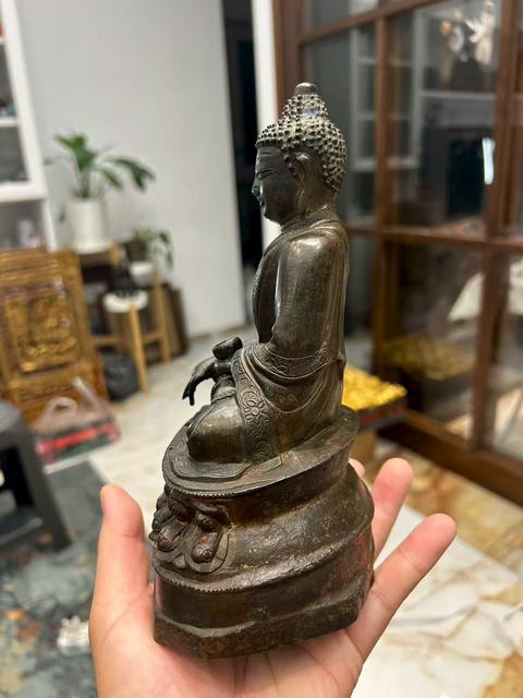 古玩銅器造像真品鑒賞圖