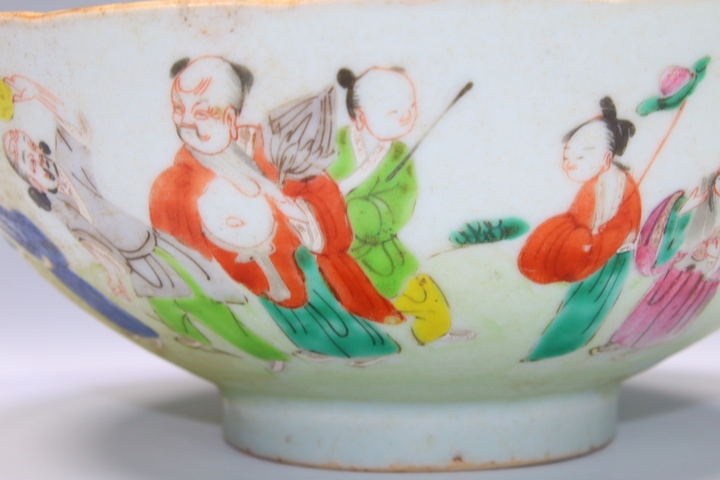 古玩陶瓷清道光·粉彩十二花神大碗拍賣，當(dāng)前價格572元