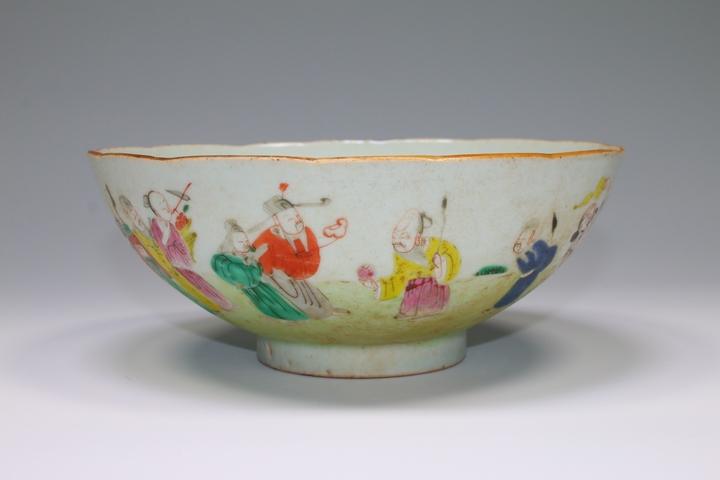 古玩陶瓷清道光·粉彩十二花神大碗拍賣，當(dāng)前價格572元