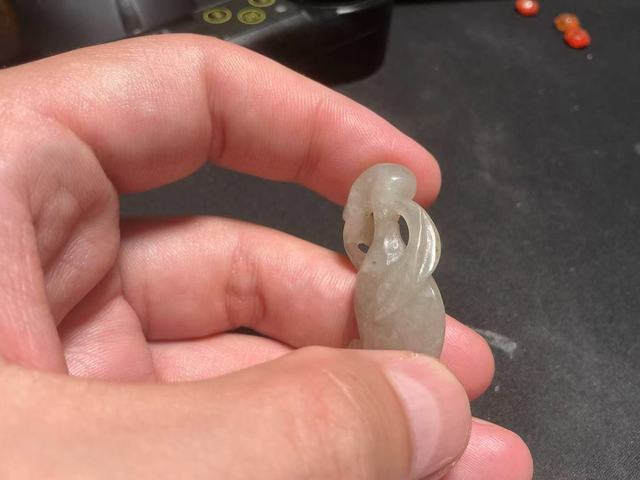 古玩玉器魚形掛件真品鑒賞圖