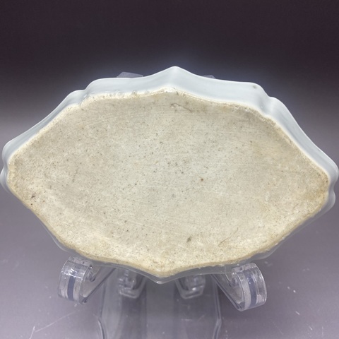 古玩陶瓷清乾隆·花卉紋青花盤拍賣,當前價格1200元