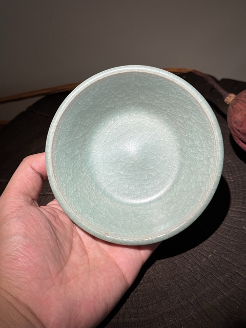 古玩陶瓷龍泉青瓷冰片紋水洗真品鑒賞圖