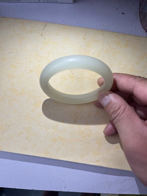 古玩玉器和田玉雕“素紋手鐲”真品鑒賞圖