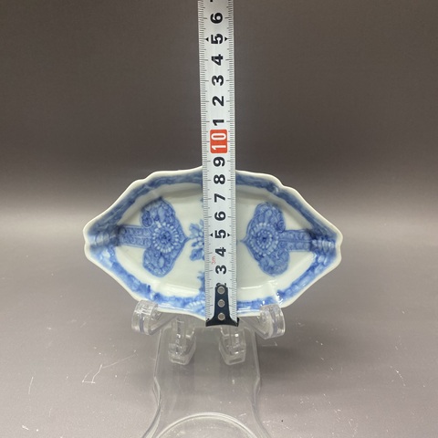 古玩陶瓷清乾隆·花卉紋青花盤拍賣,當前價格1200元