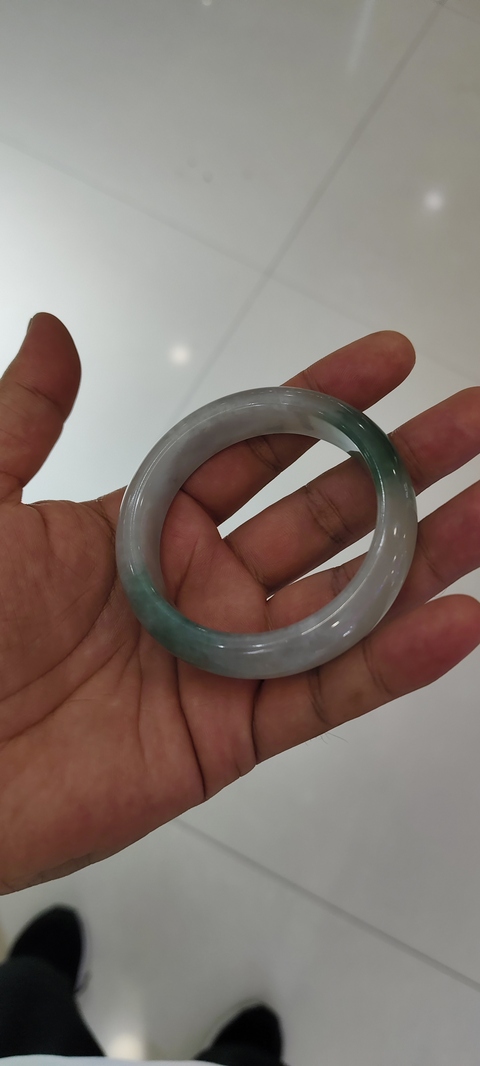 古玩玉器翡翠手鐲真品鑒賞圖