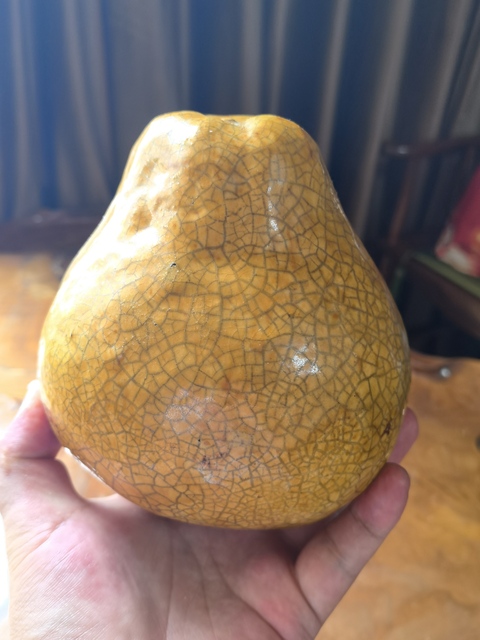 古玩陶瓷黃釉像生瓷真品鑒賞圖