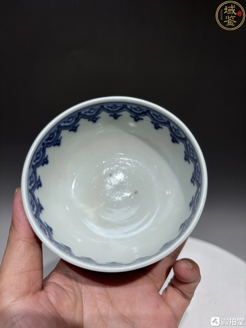 古玩陶瓷人物紋青花茶圓真品鑒賞圖