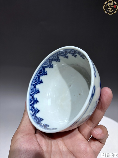 古玩陶瓷人物紋青花茶圓真品鑒賞圖
