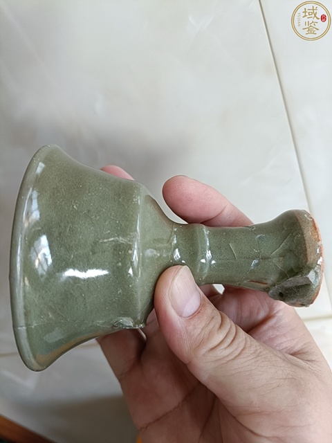 古玩陶瓷元龍泉高足杯真品鑒賞圖