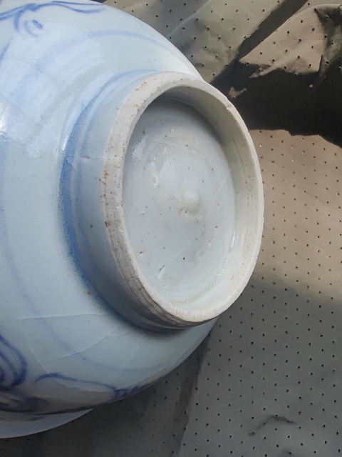 古玩陶瓷成化龍紋青花碗真品鑒賞圖