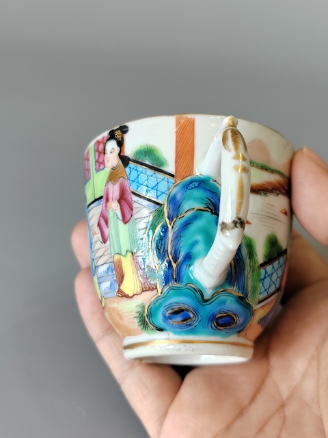 古玩陶瓷紅樓夢廣彩人物故事把杯·精品拍賣,當前價格1880元
