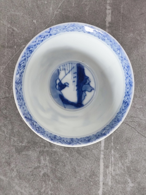 古玩陶瓷青花人物紋杯真品鑒賞圖