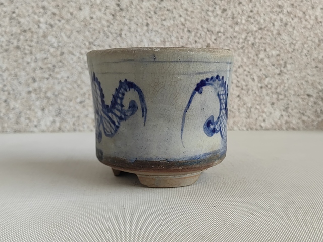 古玩陶瓷青花趕珠龍紋香爐真品鑒賞圖