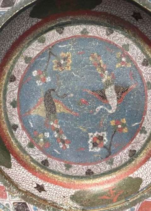 古玩陶瓷銅胎掐絲琺瑯彩鳳紋折沿盆真品鑒賞圖
