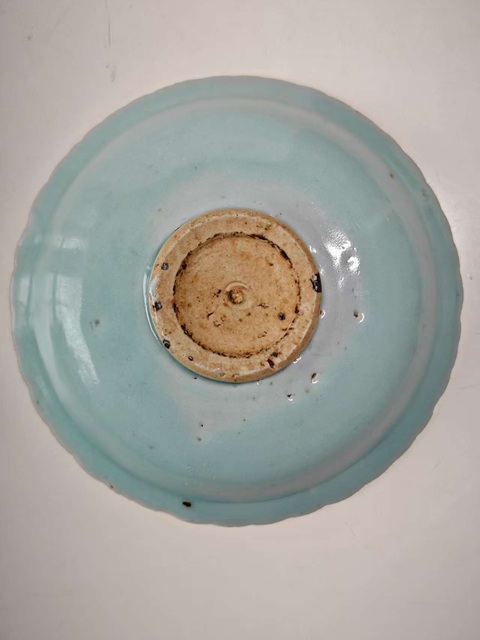 古玩陶瓷青白釉花卉紋花口盤真品鑒賞圖
