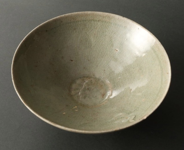 古玩陶瓷青釉碗真品鑒賞圖