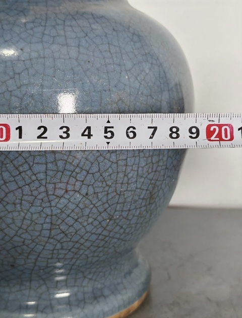 古玩陶瓷藍哥釉瓶真品鑒賞圖