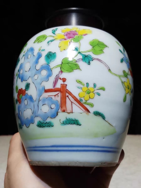 古玩陶瓷花卉紋粉彩罐真品鑒賞圖