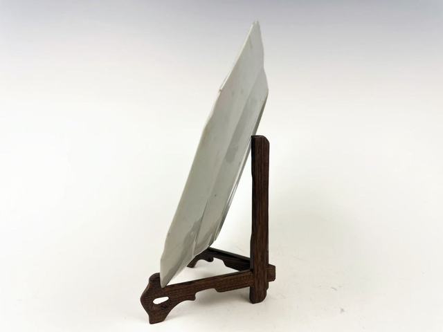 古玩陶瓷清乾隆·漿胎釉山水樓閣人物八方盤拍賣,當前價格0元