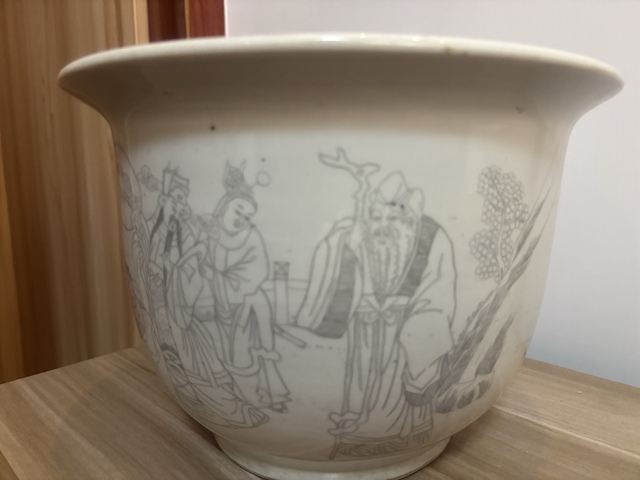 古玩陶瓷刻瓷花盆真品鑒賞圖
