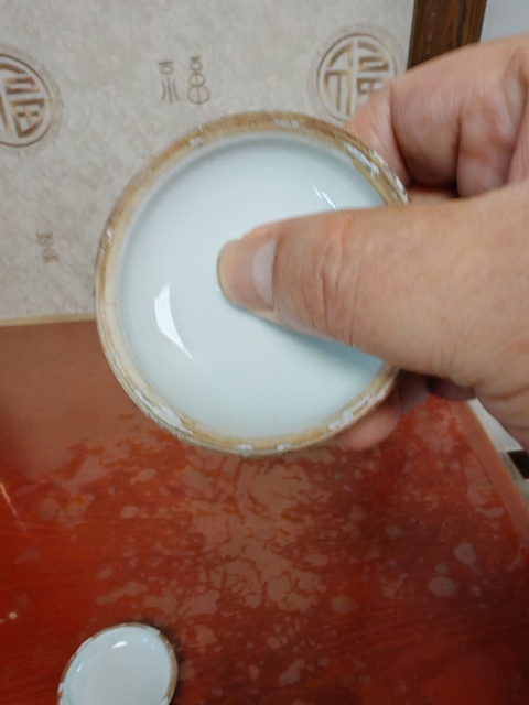 古玩陶瓷青花博古紋印泥盒真品鑒賞圖
