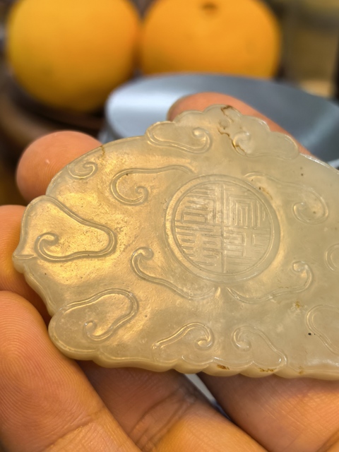古玩玉器和田玉雕象題材掛件真品鑒賞圖